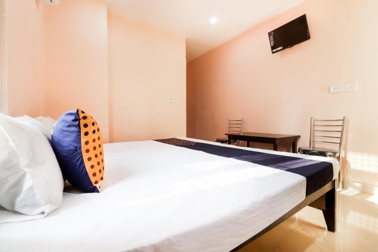 Spot On 63000 Hotel S.S. Plaza Banthra Sikandarpur Екстер'єр фото