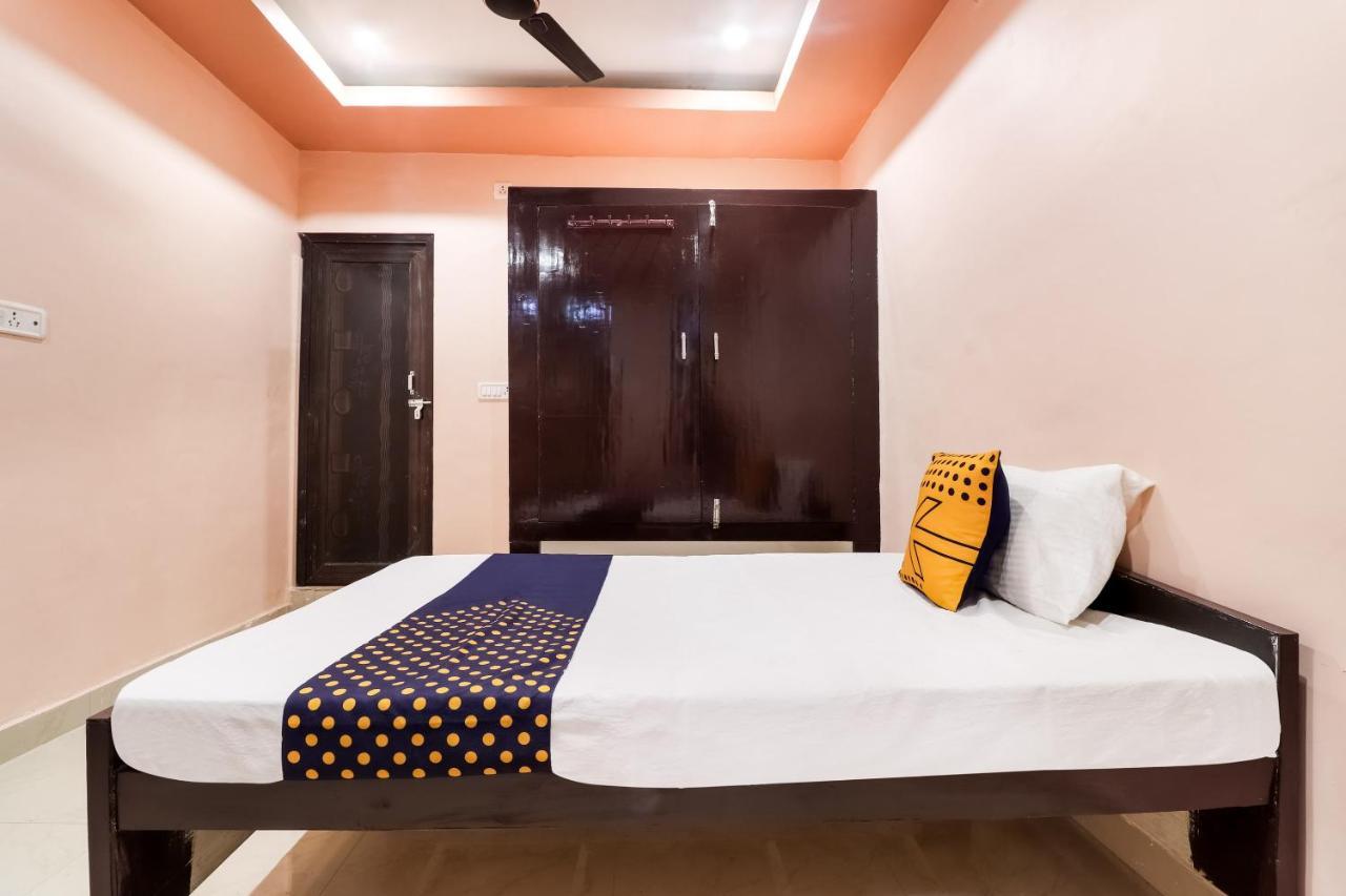 Spot On 63000 Hotel S.S. Plaza Banthra Sikandarpur Екстер'єр фото