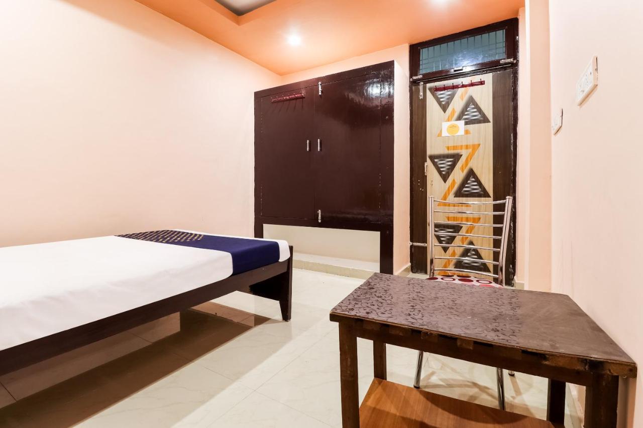 Spot On 63000 Hotel S.S. Plaza Banthra Sikandarpur Екстер'єр фото