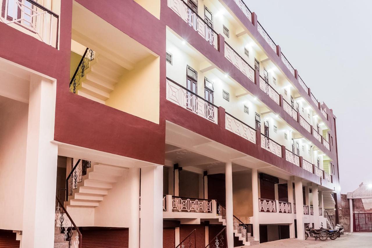 Spot On 63000 Hotel S.S. Plaza Banthra Sikandarpur Екстер'єр фото