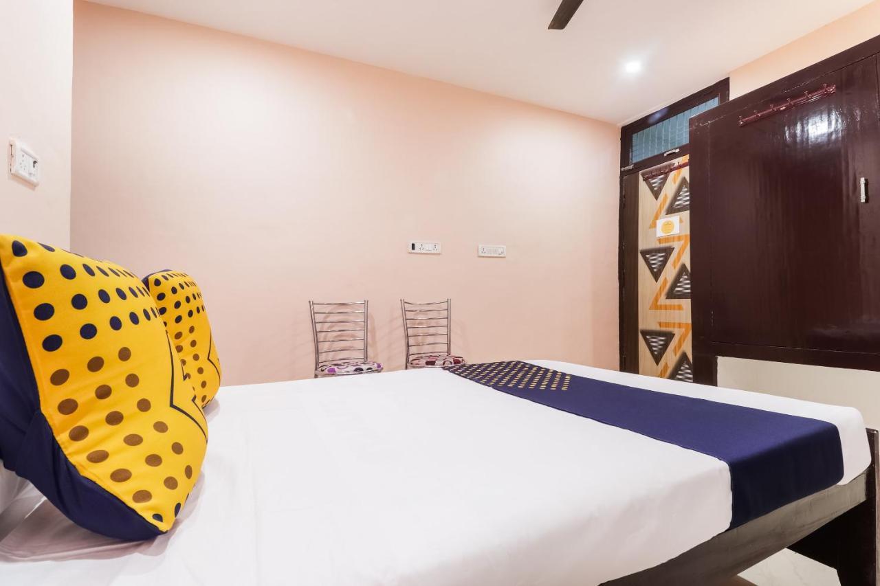Spot On 63000 Hotel S.S. Plaza Banthra Sikandarpur Екстер'єр фото